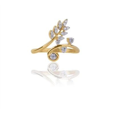 Tiara diamond ring