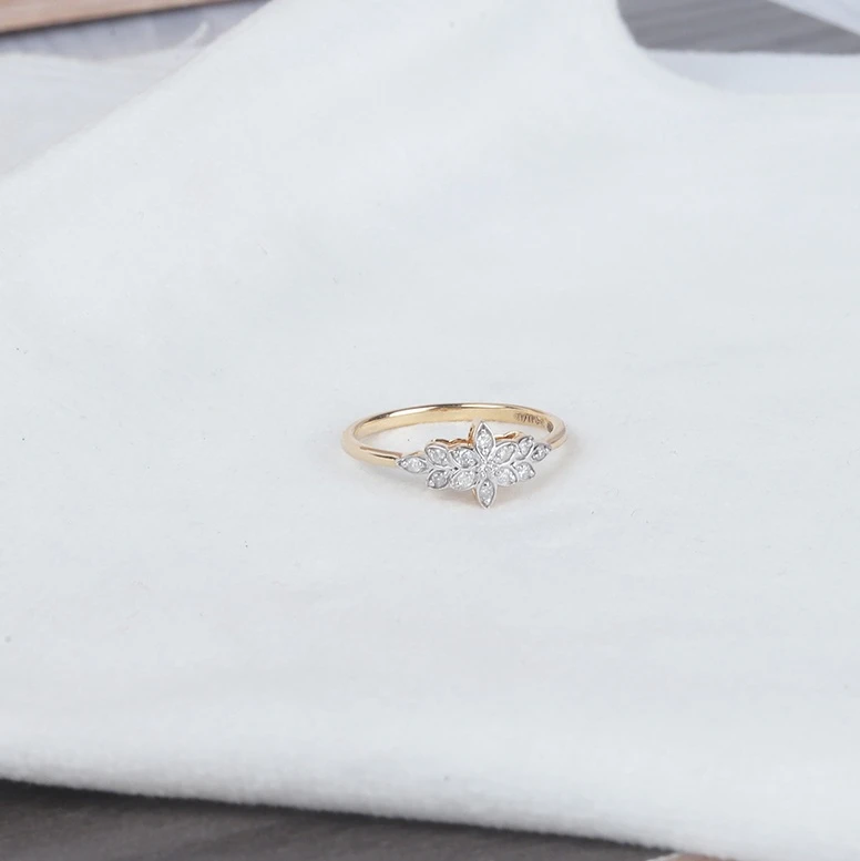 Light weight diamond ring