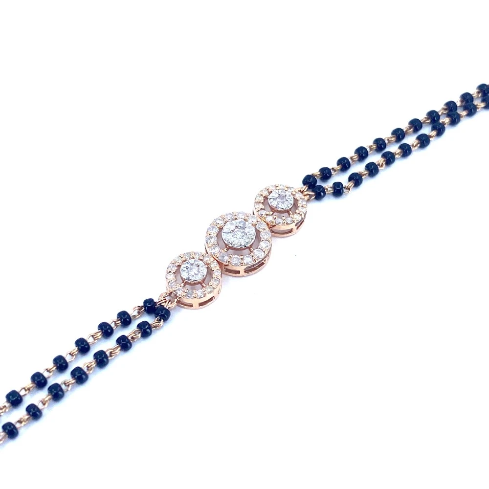 Trio cluster hand mangalsutra