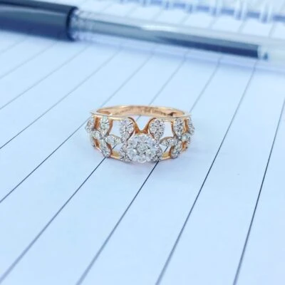 Luminaty Cluster Diamond Ring