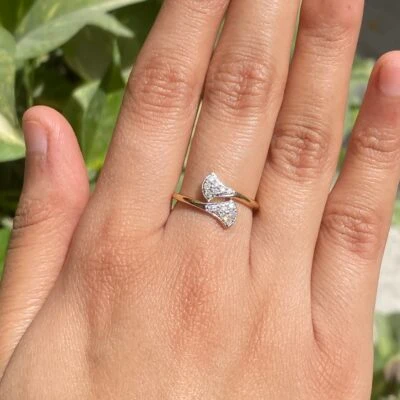 Twin Triangle Diamond Ring