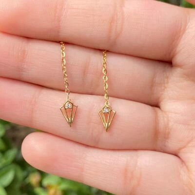 Via Diamond Sui Dhaga Earrings